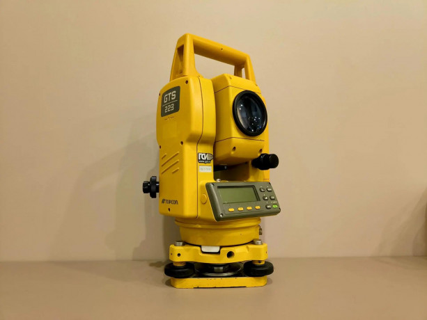 Тахеометр / Теодолит Topcon GTS 223