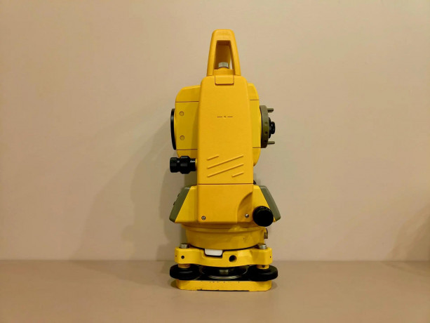 Тахеометр / Теодолит Topcon GTS 223