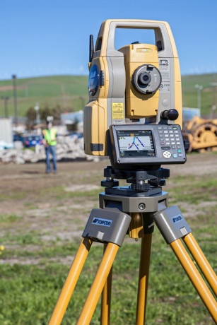 Электронный тахеометр Topcon DS-103