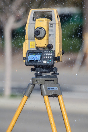 Электронный тахеометр Topcon DS-103