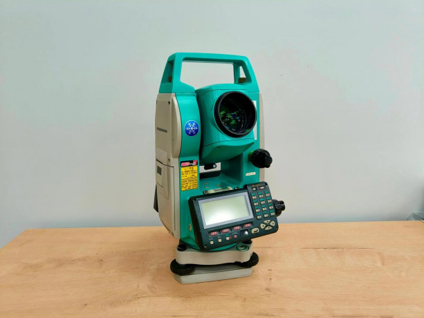 Тахеометр Sokkia SET530RK3